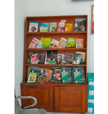 Lemari Pojok Baca